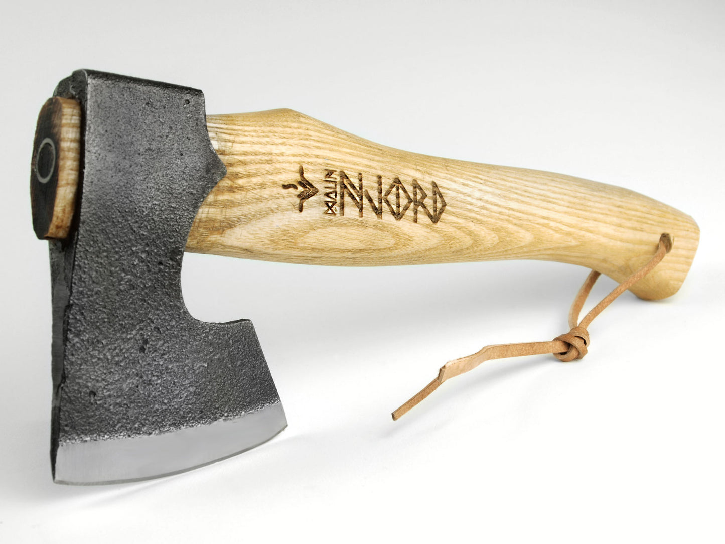 Njord Malin Small | Trekking or Camping Axe